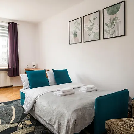 Ochota Serene By Bookinghost *