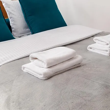 Ochota Serene Apartman *