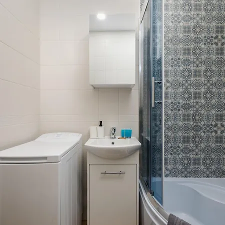 Ochota Serene By Bookinghost *